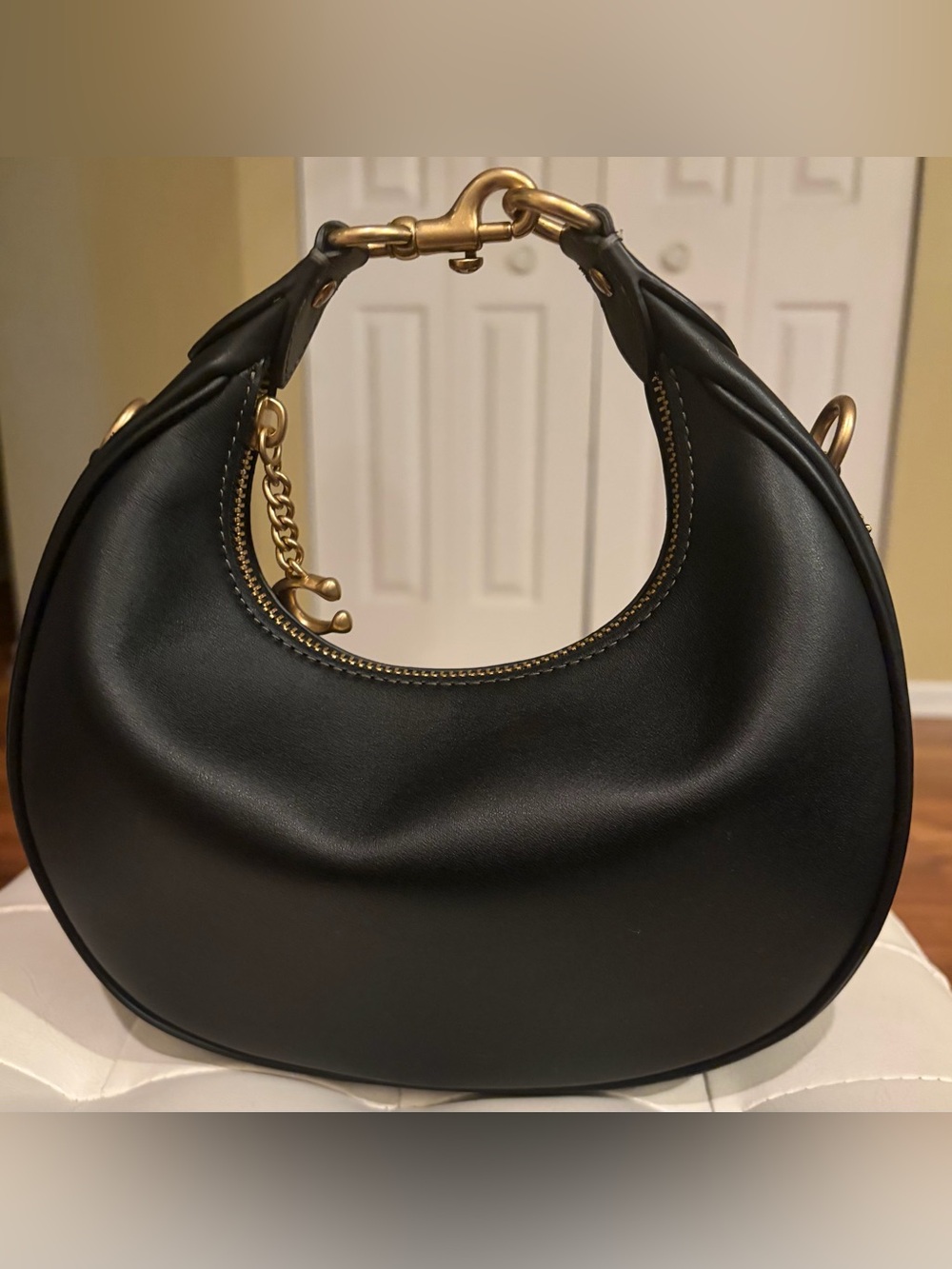 Coach Jonie 22 Black - Picture 3 of 8